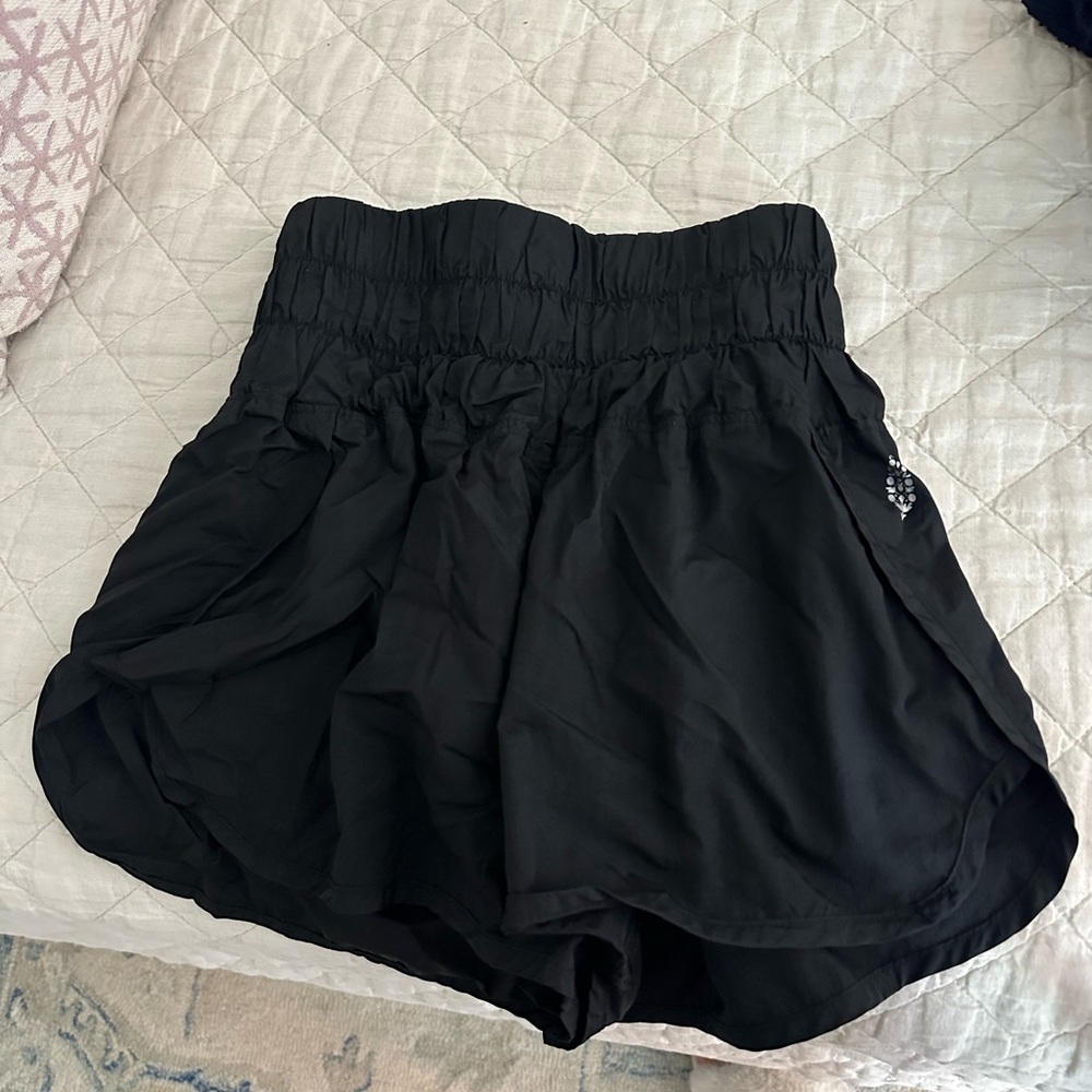 The Way Home Short Free People Black Small